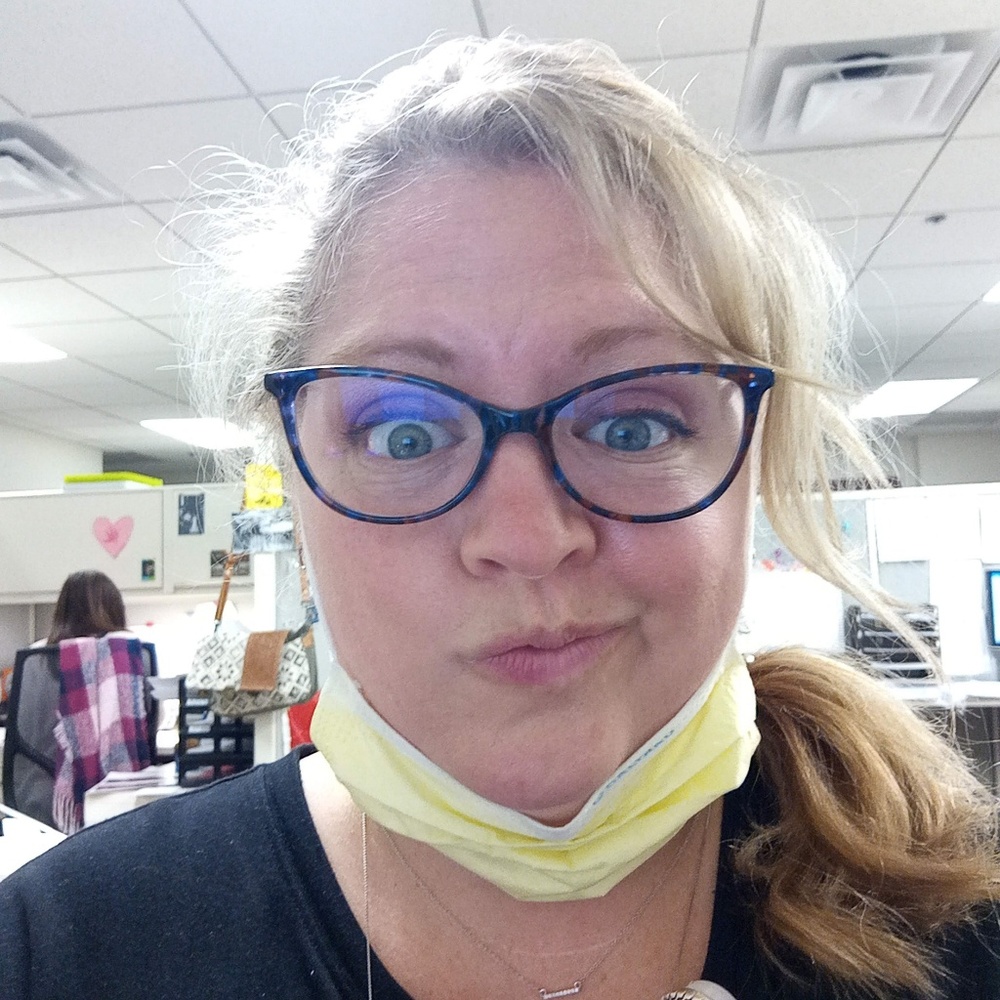 Meet your Posher, Bonita